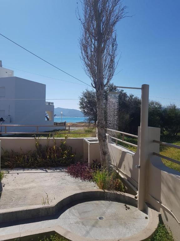 Sea Breeze Apartment Haraki Exterior photo